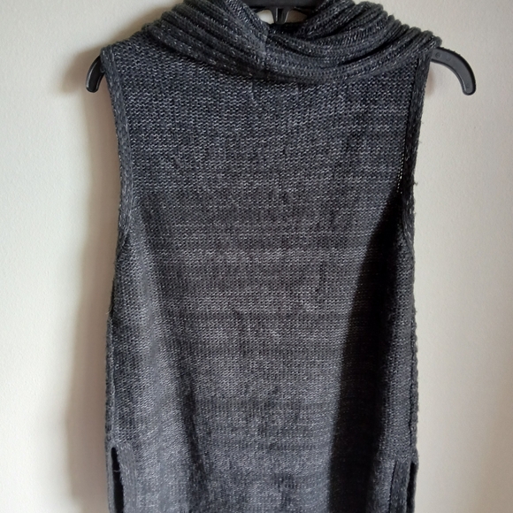 Elle  Cowl Neck Sleeveless Tunic Sweater Gray Small - Picture 8 of 9